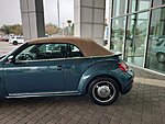 Used 2018 Volkswagen Beetle 2.0T COAST in JACKSONVILLE, FLORIDA (Photo 4)