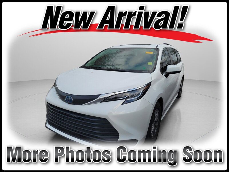 Used 2021 TOYOTA SIENNA LE in JACKSONVILLE, FLORIDA
