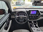 Used 2023 TOYOTA HIGHLANDER XLE in JACKSONVILLE, FLORIDA (Photo 26)