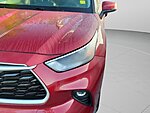 Used 2023 TOYOTA HIGHLANDER XLE in JACKSONVILLE, FLORIDA (Photo 9)