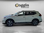 Used 2017 NISSAN ROGUE SL in JACKSONVILLE, FLORIDA (Photo 2)