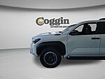Used 2025 TOYOTA 4RUNNER TRD OFF ROAD PREMIUM in JACKSONVILLE, FLORIDA (Photo 29)