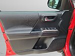 Used 2018 TOYOTA TACOMA TRD SPORT in JACKSONVILLE, FLORIDA (Photo 30)