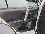 Used 2018 TOYOTA 4RUNNER SR5 in JACKSONVILLE, FLORIDA (Photo 10)
