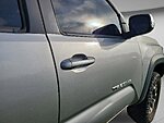 Used 2021 TOYOTA TACOMA TRD OFF-ROAD in JACKSONVILLE, FLORIDA (Photo 16)