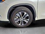 Used 2021 TOYOTA HIGHLANDER XLE in JACKSONVILLE, FLORIDA (Photo 30)