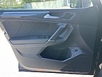 Used 2020 Volkswagen Tiguan 2.0T SEL PREMIUM R-LINE in JACKSONVILLE, FLORIDA (Photo 11)