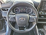 Used 2020 TOYOTA HIGHLANDER XLE in JACKSONVILLE, FLORIDA (Photo 29)