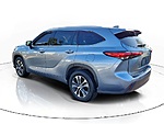 Used 2020 TOYOTA HIGHLANDER XLE in JACKSONVILLE, FLORIDA (Photo 3)