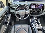 Used 2021 TOYOTA HIGHLANDER PLATINUM in JACKSONVILLE, FLORIDA (Photo 19)