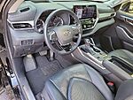 Used 2021 TOYOTA HIGHLANDER PLATINUM in JACKSONVILLE, FLORIDA (Photo 23)