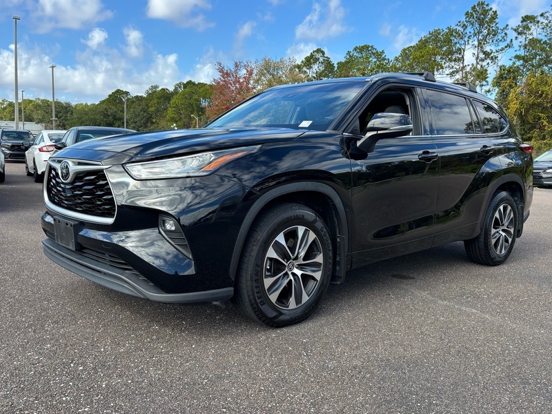 Used 2020 TOYOTA HIGHLANDER XLE FWD in JACKSONVILLE, FLORIDA