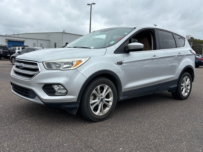 Used 2017 FORD ESCAPE SE FWD in JACKSONVILLE, FLORIDA