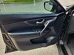 Used 2018 NISSAN ROGUE S in JACKSONVILLE, FLORIDA (Photo 9)