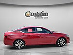 Used 2022 NISSAN ALTIMA 2.5 SR in JACKSONVILLE, FLORIDA (Photo 4)