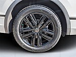 Used 2022 Volkswagen Tiguan 2.0T SE R-LINE BLACK in JACKSONVILLE, FLORIDA (Photo 9)