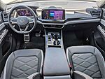 Used 2025 Volkswagen Atlas 2.0T PEAK EDITION in JACKSONVILLE, FLORIDA (Photo 16)