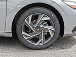 Used 2025 HYUNDAI ELANTRA SEL SPORT in JACKSONVILLE, FLORIDA (Photo 11)