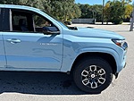 New 2026 CHEVROLET COLORADO 4WD Z71 in JACKSONVILLE, FLORIDA (Photo 8)