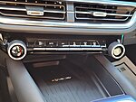 New 2026 CHEVROLET Equinox EV LT2 W/PDE in JACKSONVILLE, FLORIDA (Photo 25)