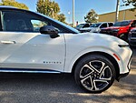 New 2026 CHEVROLET Equinox EV LT2 W/PDE in JACKSONVILLE, FLORIDA (Photo 18)