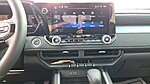 New 2025 CHEVROLET COLORADO 4WD LT in JACKSONVILLE, FLORIDA (Photo 18)
