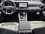 New 2026 CHEVROLET COLORADO 4WD ZR2 in JACKSONVILLE, FLORIDA (Photo 13)