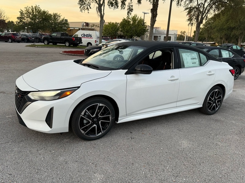 New 2025 NISSAN SENTRA SR in JACKSONVILLE, FLORIDA