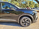 New 2026 NISSAN KICKS SV in JACKSONVILLE, FLORIDA (Photo 8)