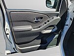 New 2026 NISSAN FRONTIER SV in JACKSONVILLE, FLORIDA (Photo 15)