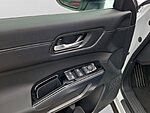 New 2026 NISSAN PATHFINDER SL in JACKSONVILLE, FLORIDA (Photo 15)