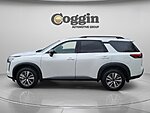 New 2026 NISSAN PATHFINDER SL in JACKSONVILLE, FLORIDA (Photo 2)
