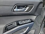 New 2026 NISSAN PATHFINDER SL in JACKSONVILLE, FLORIDA (Photo 15)