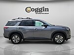 New 2026 NISSAN PATHFINDER SL in JACKSONVILLE, FLORIDA (Photo 6)