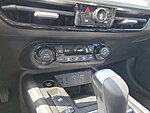 New 2026 NISSAN KICKS SV in JACKSONVILLE, FLORIDA (Photo 27)