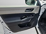 New 2026 NISSAN PATHFINDER SL in JACKSONVILLE, FLORIDA (Photo 14)