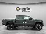 New 2025 TOYOTA TACOMA TRD OFF ROAD HYBRID in JACKSONVILLE, FLORIDA (Photo 22)