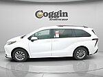 New 2026 TOYOTA SIENNA XLE in JACKSONVILLE, FLORIDA (Photo 5)
