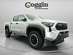 New 2026 TOYOTA TACOMA TRD OFF ROAD HYBRID in JACKSONVILLE, FLORIDA (Photo 24)