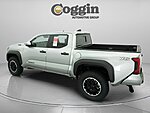 New 2026 TOYOTA TACOMA TRD OFF ROAD HYBRID in JACKSONVILLE, FLORIDA (Photo 8)