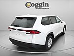 New 2026 TOYOTA GRAND HIGHLANDER XLE in JACKSONVILLE, FLORIDA (Photo 16)