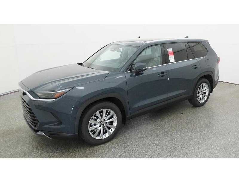 New 2026 TOYOTA GRAND HIGHLANDER PLATINUM in JACKSONVILLE, FLORIDA