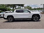 New 2025 GMC SIERRA EV MAX RANGE DENALI in JACKSONVILLE, FLORIDA (Photo 26)