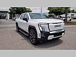 New 2025 GMC SIERRA EV MAX RANGE DENALI in JACKSONVILLE, FLORIDA (Photo 32)