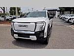 New 2025 GMC SIERRA EV MAX RANGE DENALI in JACKSONVILLE, FLORIDA (Photo 36)