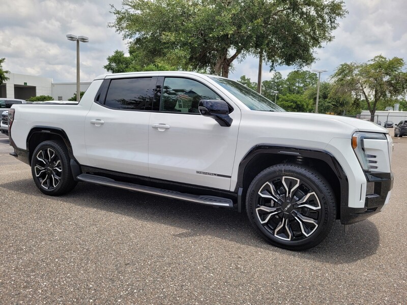 New 2025 GMC SIERRA EV MAX RANGE DENALI in JACKSONVILLE, FLORIDA