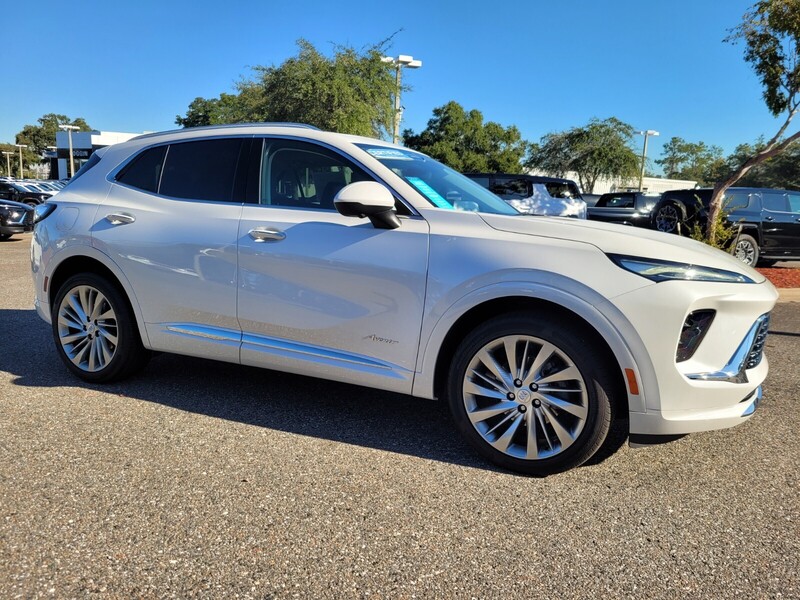 New 2025 BUICK ENVISION AVENIR in JACKSONVILLE, FLORIDA