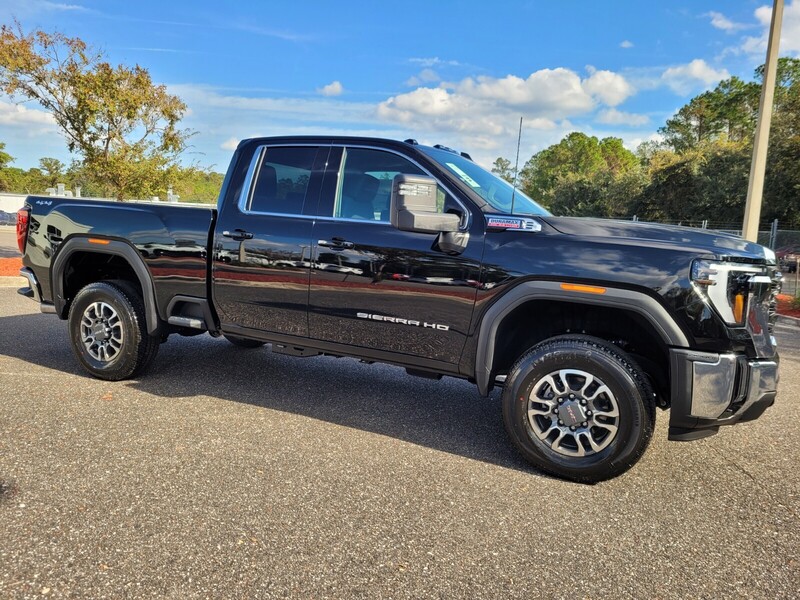 New 2026 GMC SIERRA 2500 SLE in JACKSONVILLE, FLORIDA