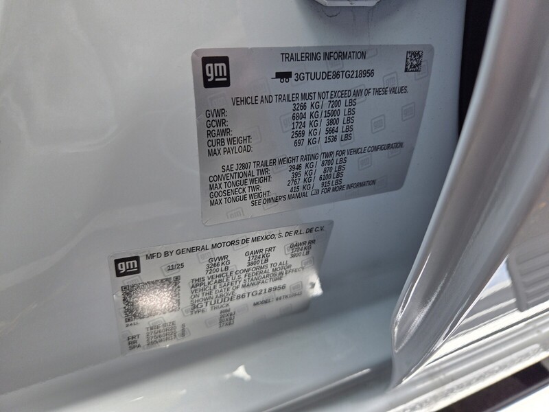 New 2026 GMC SIERRA 1500 SLT in JACKSONVILLE, FLORIDA