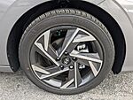 New 2025 HYUNDAI ELANTRA LIMITED in JACKSONVILLE, FLORIDA (Photo 11)
